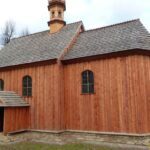 3.Zabytkowy Kościółek pw. NMP w Tłuczani z 1664r