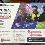 Od października mieszkańcy Andrychowa i okolic będą mogli korzystać z oferty studiów wyższych realizowanych na terenie miasta. To efekt współpracy instytucji edukacyjnych, gminy Andrychów oraz powiatu wadowickiego. Celem jest zwiększenie dostępności szkolnictwa wyższego dla mieszkańców regionu.